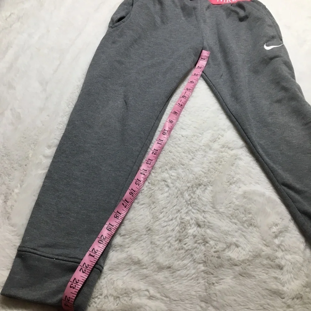 Nike big girls studio training pants carbon heather youth joggers size large